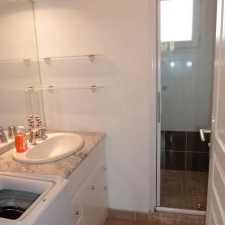 Appartamento T3 En Rdj Pour 6 Pers Dans Résidence Avec Piscine